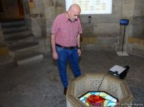 В рамках Фестиваля Насими во Дворце Ширваншахов открылась выставка İrfani sirlər (ФОТО)