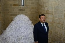 В рамках Фестиваля Насими во Дворце Ширваншахов открылась выставка İrfani sirlər (ФОТО)