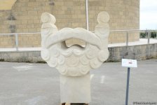 В рамках Фестиваля Насими представлены скульптуры участников Международного симпозиума "Песнь в камне" (ФОТО)