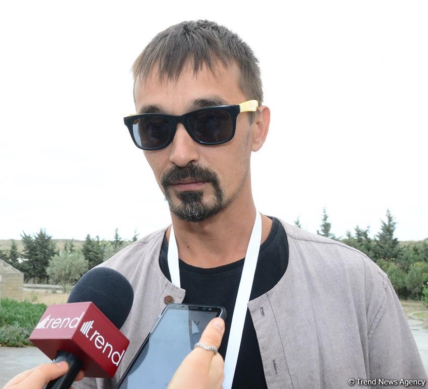 В рамках Фестиваля Насими представлены скульптуры участников Международного симпозиума "Песнь в камне" (ФОТО)