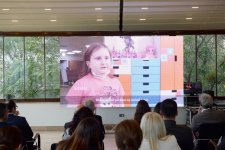 Вице-президент Фонда Гейдара Алиева Лейла Алиева и Арзу Алиева приняли участие в показе документального фильма «Свет за окном» (ФОТО)