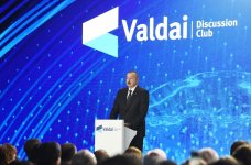 Azerbaijani president attends plenary session of 16th Annual Meeting of Valdai International Discussion Club (PHOTO)