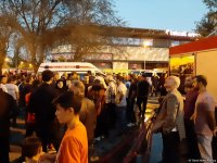 Пожар в многоэтажном здании в Баку потушен (ФOTO)