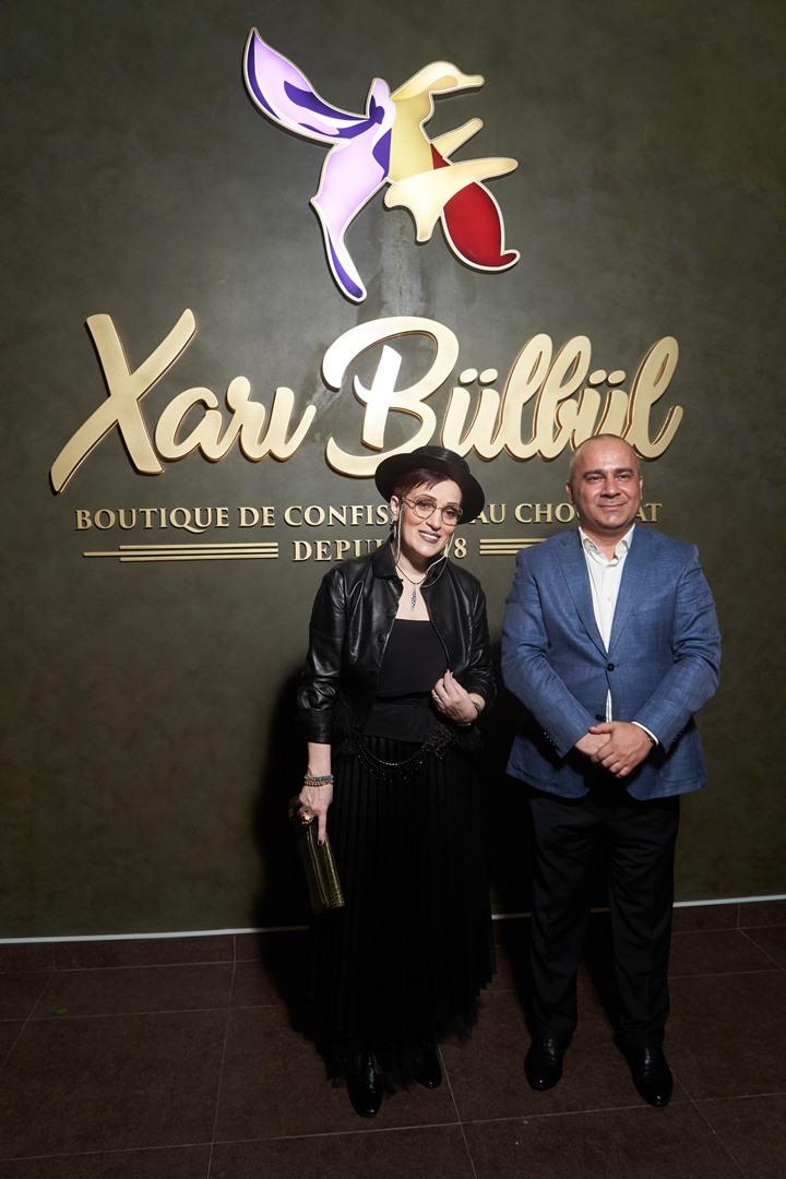 В Баку состоялось открытие Xarı Bülbül - шоколадные и кондитерские изделия ручной работы (ФОТО)