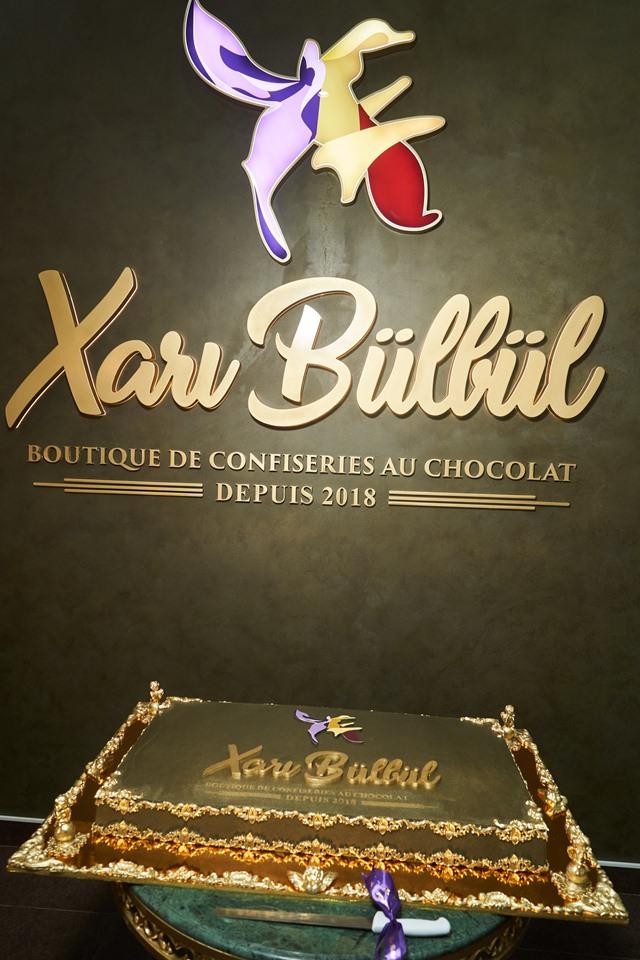 В Баку состоялось открытие Xarı Bülbül - шоколадные и кондитерские изделия ручной работы (ФОТО)