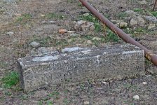 Птицы пьют воду с древних надгробий – удивительное кладбище в Шамахы (ФОТО)