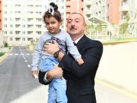 Президент Ильхам Алиев и Первая леди Мехрибан Алиева приняли участие в открытии жилого комплекса «Гобу Парк-2» для вынужденных переселенцев (ФОТО)