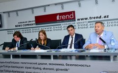 В Баку обсудили вопросы политики, экономики и безопасности между Азербайджаном, Россией и Турцией( ФОТО)