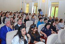 В Баку прошла научная конференция в связи с 80-летним юбилеем видного ученого-востоковеда Аиды Имангулиевой (ФОТО)