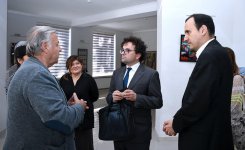 Параллельные миры в Баку, или Легенда о мифической принцессе (ФОТО)