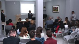 Параллельные миры в Баку, или Легенда о мифической принцессе (ФОТО)