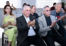Параллельные миры в Баку, или Легенда о мифической принцессе (ФОТО)