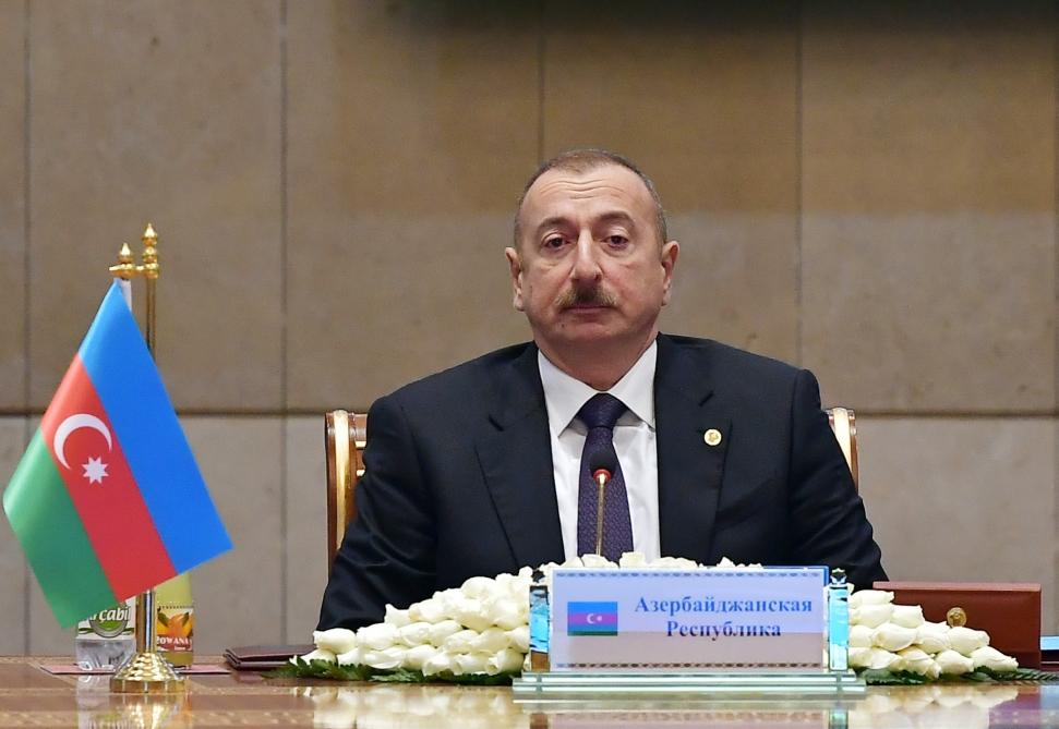 Президент Ильхам Алиев принял участие в заседании Совета глав государств СНГ в расширенном составе в Ашгабаде (ФОТО)