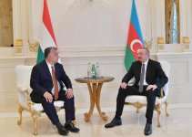 Президент Ильхам Алиев встретился с премьер-министром Венгрии Виктором Орбаном (ФОТО)