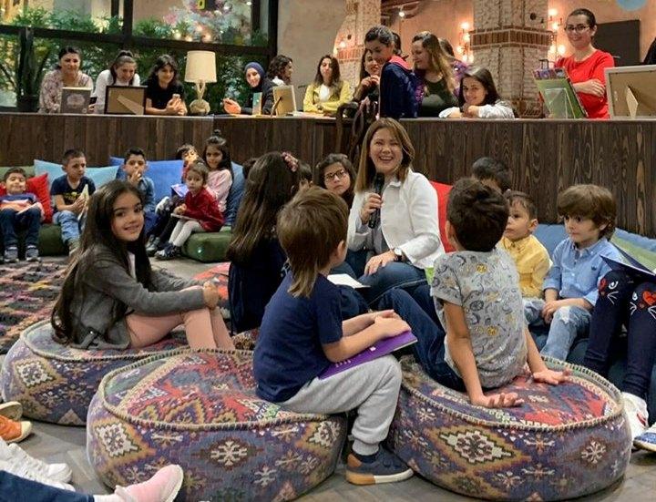 Как Мехрибан Зеки спасала Маугли от Шерхана и искала Принца для Русалки (ФОТО)
