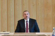 При Президенте Ильхаме Алиеве состоялось экономическое совещание (ФОТО)