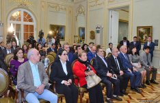 В Баку состоялась торжественная церемония награждения деятелей культуры (ФОТО)