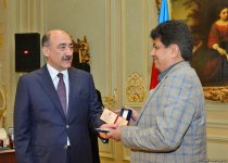 В Баку состоялась торжественная церемония награждения деятелей культуры (ФОТО)