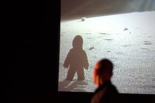 Последний бастион сопротивления в Баку - живые картины возникают и разрушаются (ФОТО)