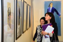 Театр, кино, танец – более 400 страниц о жизни и творчестве Бадуры Афганлы (ФОТО)
