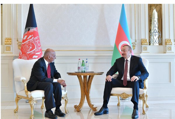 President Ilham Aliyev meets Afghan President Mohammad Ashraf Ghani (PHOTO)