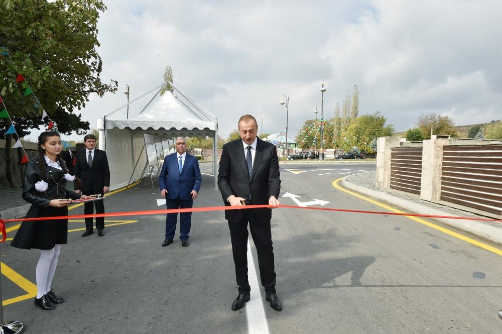 Президент Ильхам Алиев принял участие в открытии автодороги в Габале (ФОТО)