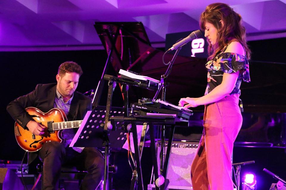 Claire Parsons & Eran Har Even показали свою любовь в Баку (ВИДЕО, ФОТО)