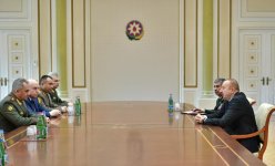 President Aliyev receives participants of CIS Council of Defense Ministers meeting (PHOTO)