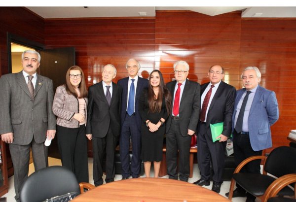 Heydar Aliyev Foundation VP attends “Nasimi’s poetry – an anthem to human: Synthesis of Eastern and Western cultural and spiritual values” conference  (PHOTO)