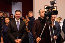 В Берлине прошла торжественная презентация "Полного собрания сочинений" Мирзы Шафи Вазеха (ФОТО)