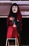 Великолепный перформанс в Баку. В футляре собственных комплексов и предрассудков (ВИДЕО, ФОТО)