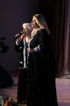В поселках Баку прошли сольные концерты Метанет Искендерли и Эльчина Джафарова (ФОТО)