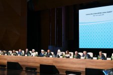 Президент Ильхам Алиев и Первая леди Мехрибан Алиева приняли участие во II Саммите мировых религиозных лидеров в Баку (ФОТО)