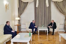 Президент Ильхам Алиев принял делегацию под руководством главы Карачаево-Черкесской республики (ФОТО) (версия 2)