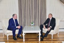 Президент Ильхам Алиев принял делегацию под руководством главы Карачаево-Черкесской республики (ФОТО) (версия 2)
