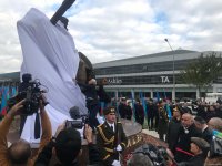 В Баку официально открыт памятник Национальному герою Азербайджана Альберту Агарунову (ФОТО)