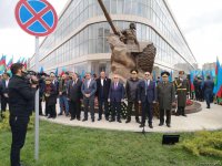 В Баку официально открыт памятник Национальному герою Азербайджана Альберту Агарунову (ФОТО)