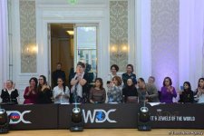 Впервые в Баку проходит "Танцующие бриллианты" -  шоу драгоценностей, праздник роскоши и красоты (ФОТО)
