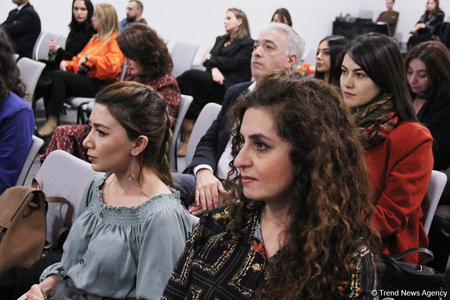 Открытие Baku Fashion Expo 2019 – оригинальный эксперимент и закулисье модного мира (ФОТО)