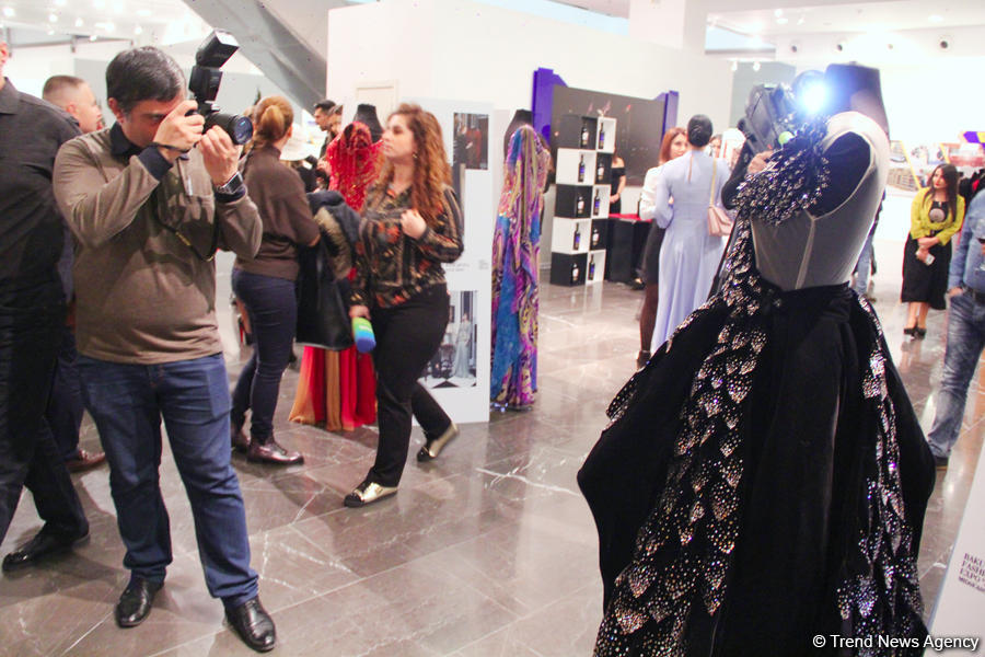 Открытие Baku Fashion Expo 2019 – оригинальный эксперимент и закулисье модного мира (ФОТО)