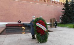 Первый вице-президент Мехрибан Алиева посетила могилу неизвестного солдата в Москве (ФОТО)