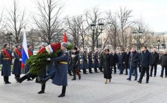 Первый вице-президент Мехрибан Алиева посетила могилу неизвестного солдата в Москве (ФОТО)