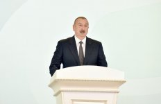 Президент Ильхам Алиев принял участие в мероприятии, посвященном 70-летию Сумгайыта (ФОТО) (версия 2)
