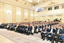 Президент Ильхам Алиев принял участие в мероприятии, посвященном 70-летию Сумгайыта (ФОТО) (версия 2)