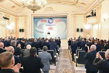 Президент Ильхам Алиев принял участие в мероприятии, посвященном 70-летию Сумгайыта (ФОТО) (версия 2)