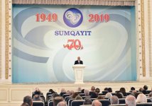 Президент Ильхам Алиев принял участие в мероприятии, посвященном 70-летию Сумгайыта (ФОТО) (версия 2)