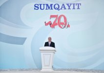 Президент Ильхам Алиев принял участие в мероприятии, посвященном 70-летию Сумгайыта (ФОТО) (версия 2)