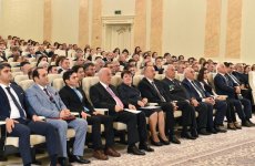 Президент Ильхам Алиев принял участие в мероприятии, посвященном 70-летию Сумгайыта (ФОТО) (версия 2)