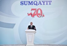 Президент Ильхам Алиев принял участие в мероприятии, посвященном 70-летию Сумгайыта (ФОТО) (версия 2)