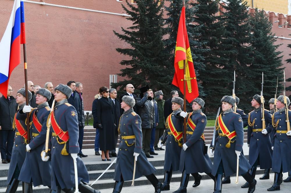 Первый вице-президент Мехрибан Алиева посетила могилу неизвестного солдата в Москве (ФОТО)